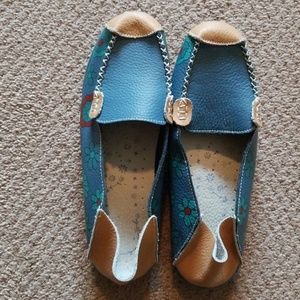 Womens Slip on Loafers Size 8.5